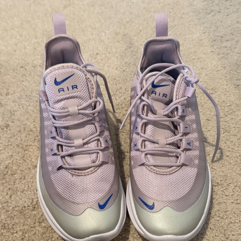 Nike Kids Sneakers in Lavender and Blue